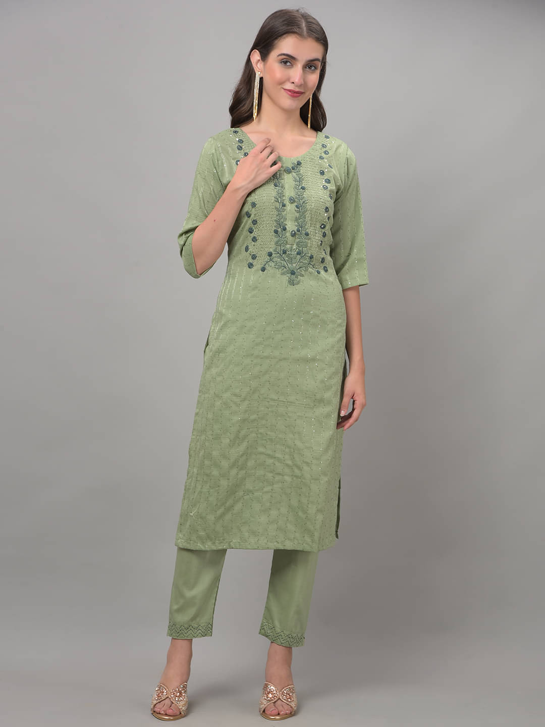 Dollar Missy Cotton Blend Embroidered Straight Women's Kurti - Green ( Pack of 1 ) Dollar Missy Cotton Blend Embroidered Straight Women's Kurti - Green ( Pack of 1 )