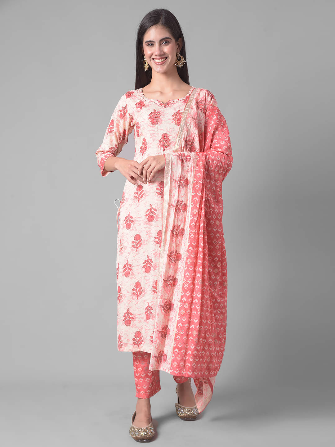Dollar Missy Cotton Blend Printed Straight Women's Kurti - Peach ( Pack of 1 )     			Dollar Missy Cotton Blend Printed Straight Women's Kurti - Peach ( Pack of 1 )