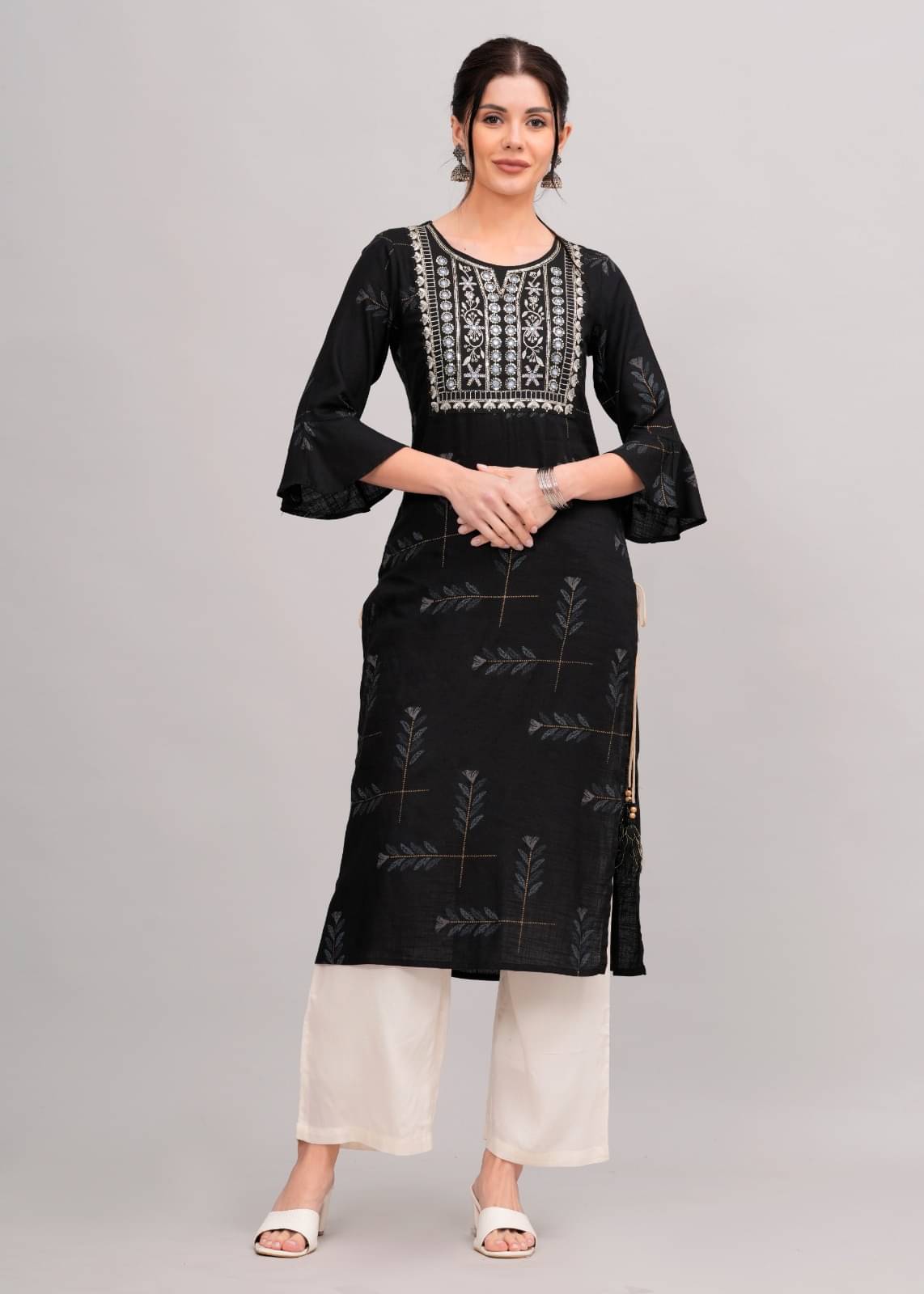     			MAUKA Rayon Printed Kurti With Palazzo Women's Stitched Salwar Suit - Black ( Pack of 1 )