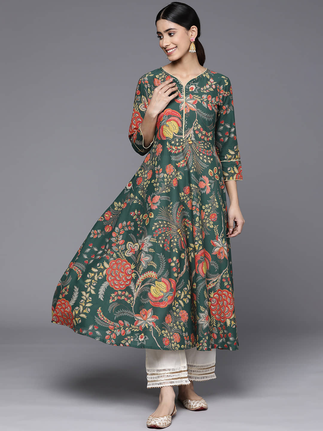 Varanga Cotton Printed Anarkali Women's Kurti - Green ( Pack of 1 ) - Kurtis, Tunics | Buy online on ZillyBuy