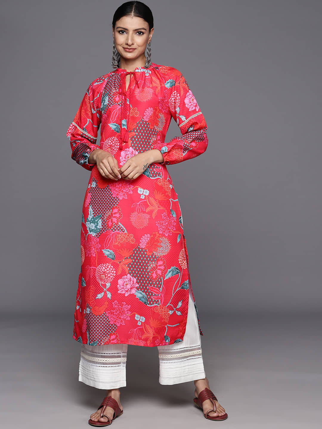 Varanga Viscose Printed Straight Women's Kurti - Red ( Pack of 1 ) - Kurtis, Tunics | Buy online on ZillyBuy