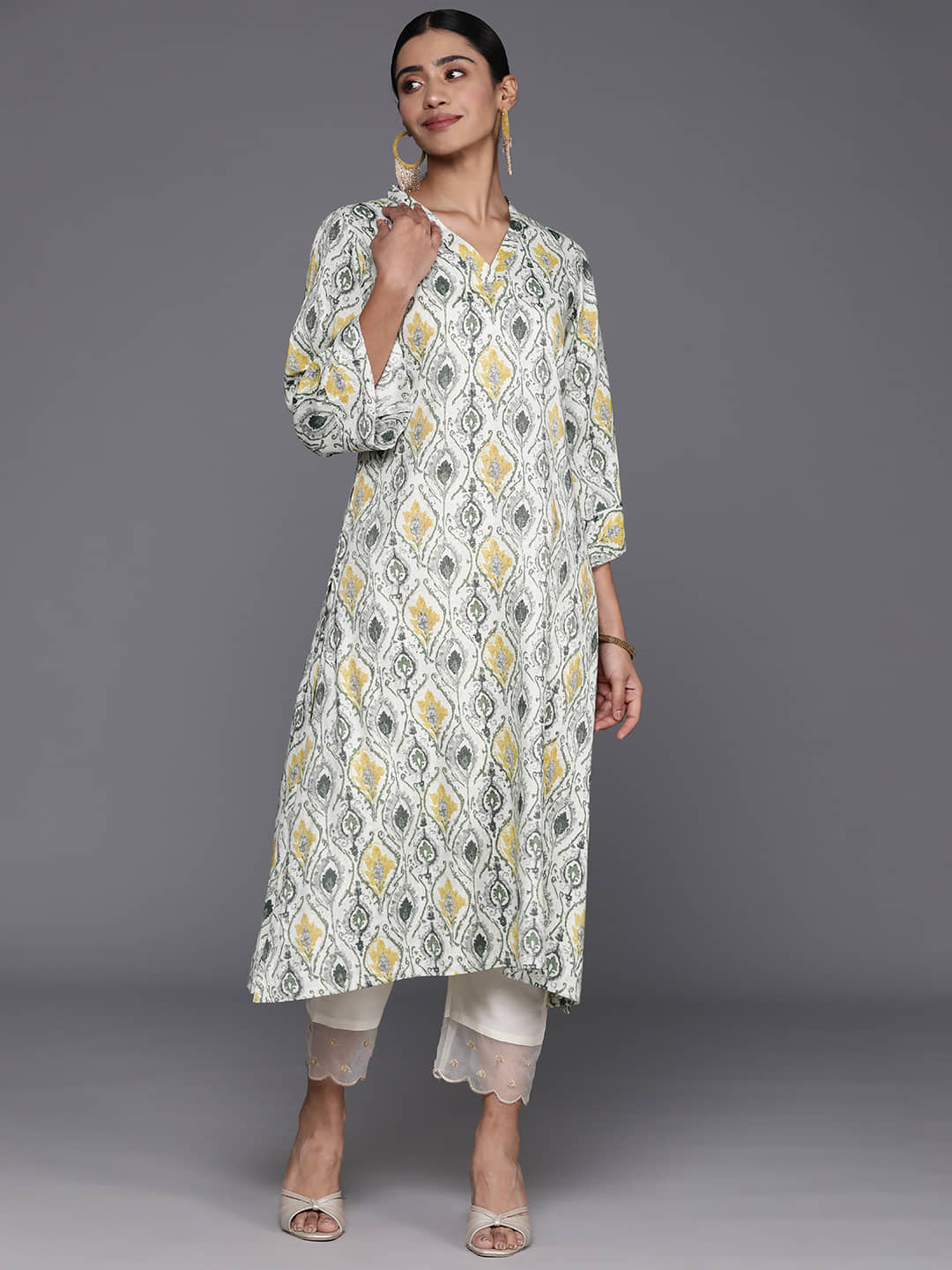 Varanga Viscose Printed Straight Women's Kurti - Green ( Pack of 1 ) - Kurtis, Tunics | Buy online on ZillyBuy