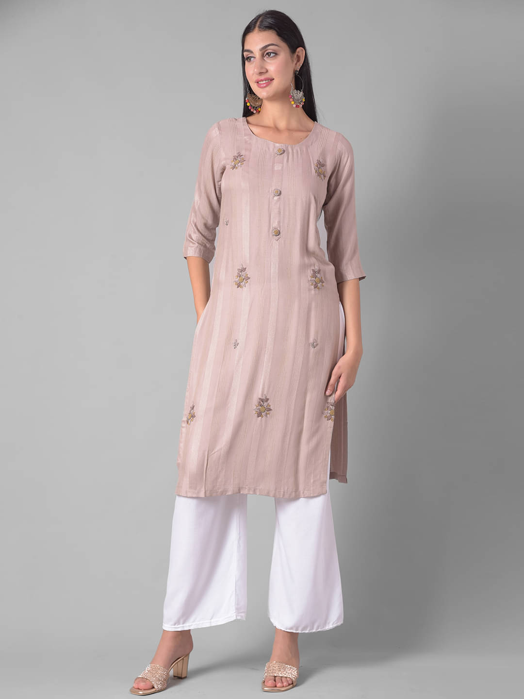    			Dollar Missy Cotton Blend Embroidered Straight Women's Kurti - Purple ( Pack of 1 )