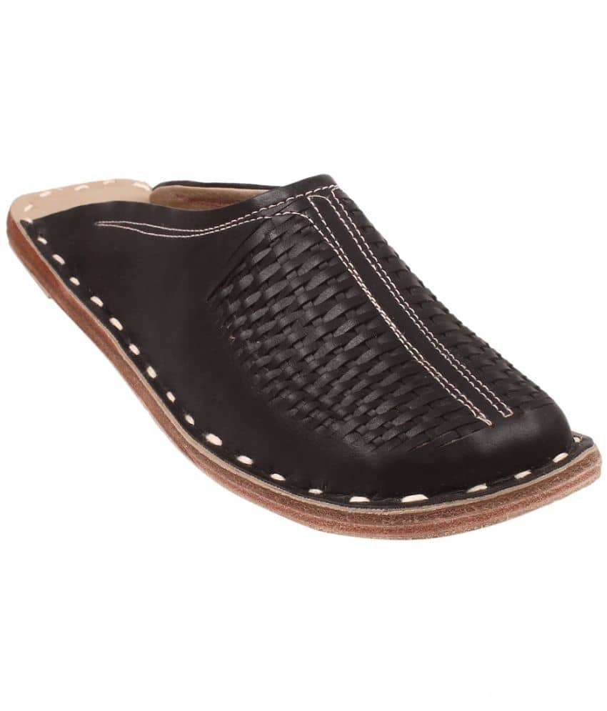 Apratim Black Men's Mule - Ethnic Shoes | Buy online on ZillyBuy
