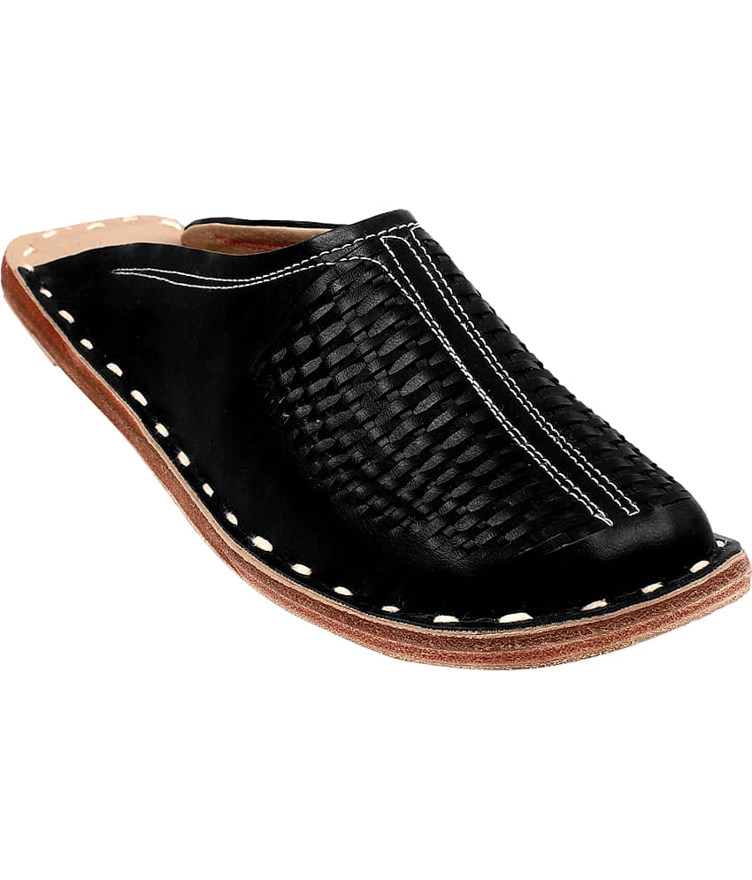 Apratim Black Men's Mule - Ethnic Shoes | Buy online on ZillyBuy