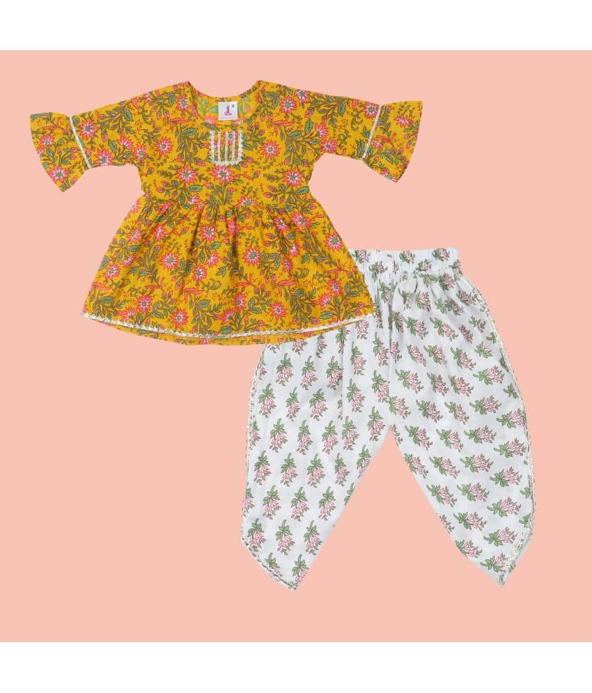 Arshia Fashions Girls Cotton Blend Patiala Kurta Set ( Pack of 1 , Yellow )