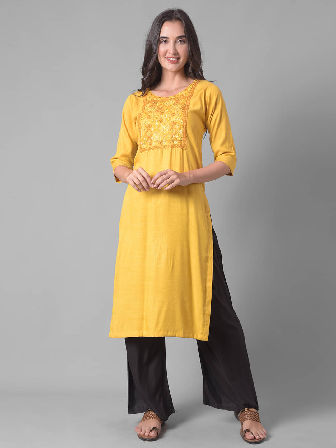     			Dollar Missy Cotton Blend Embroidered Straight Women's Kurti - Yellow ( Pack of 1 )