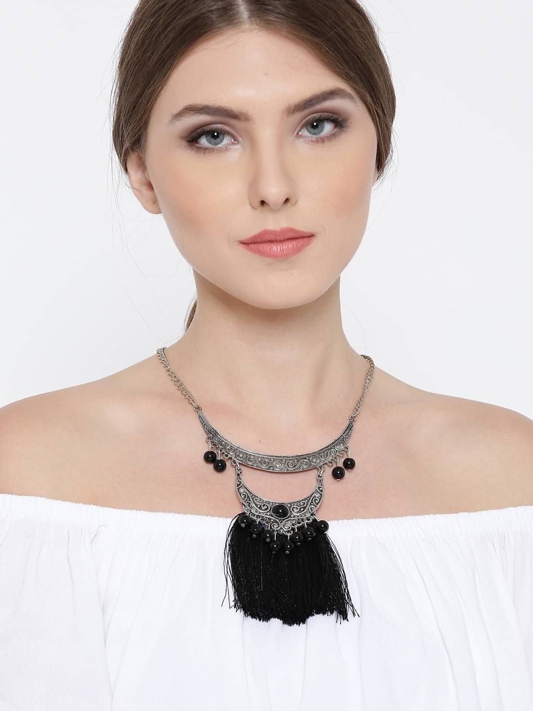     			YOUBELLA Black Alloy Necklace ( Pack of 1 )