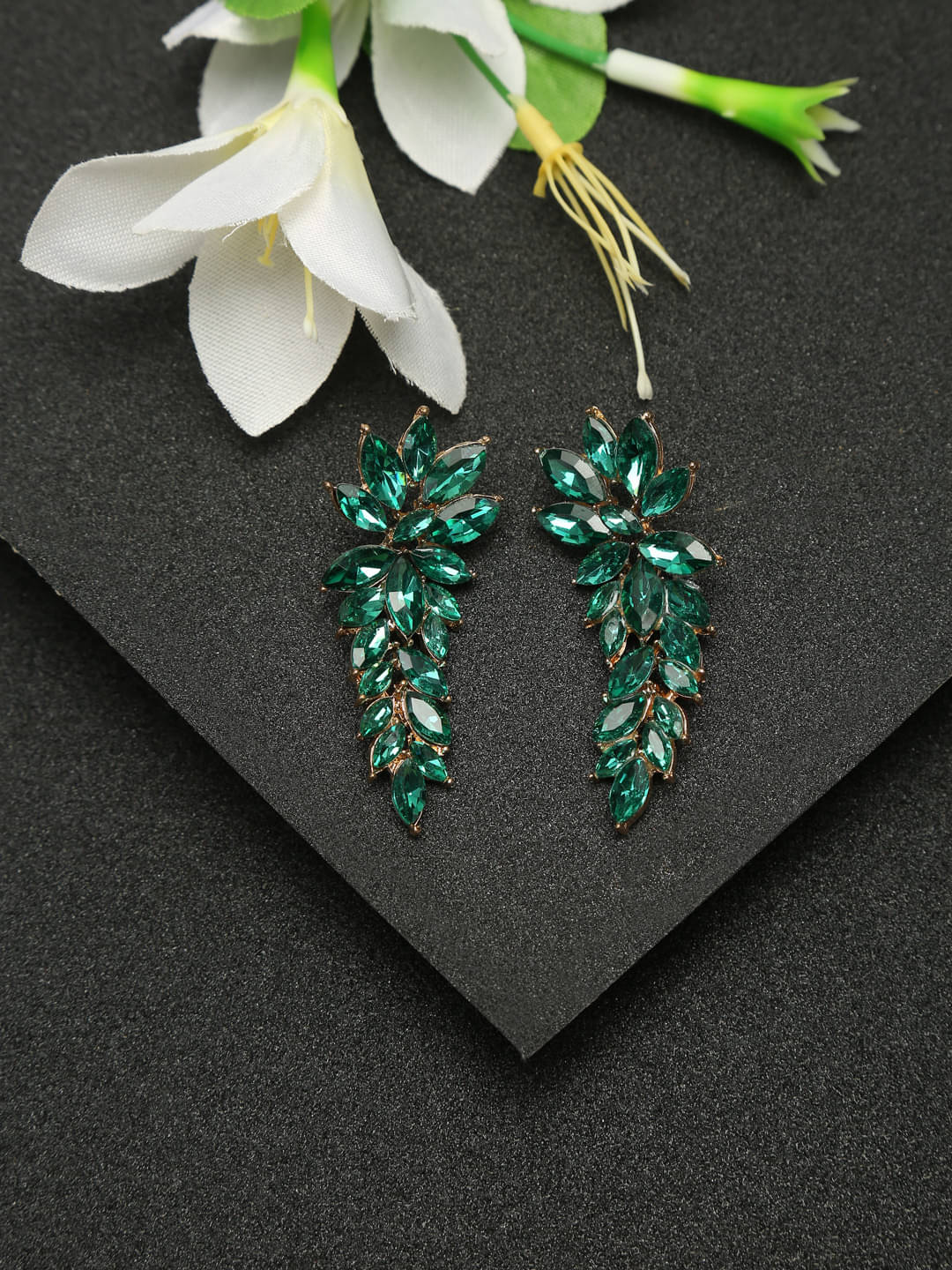     			YOUBELLA Green Danglers Earrings ( Pack of 1 )