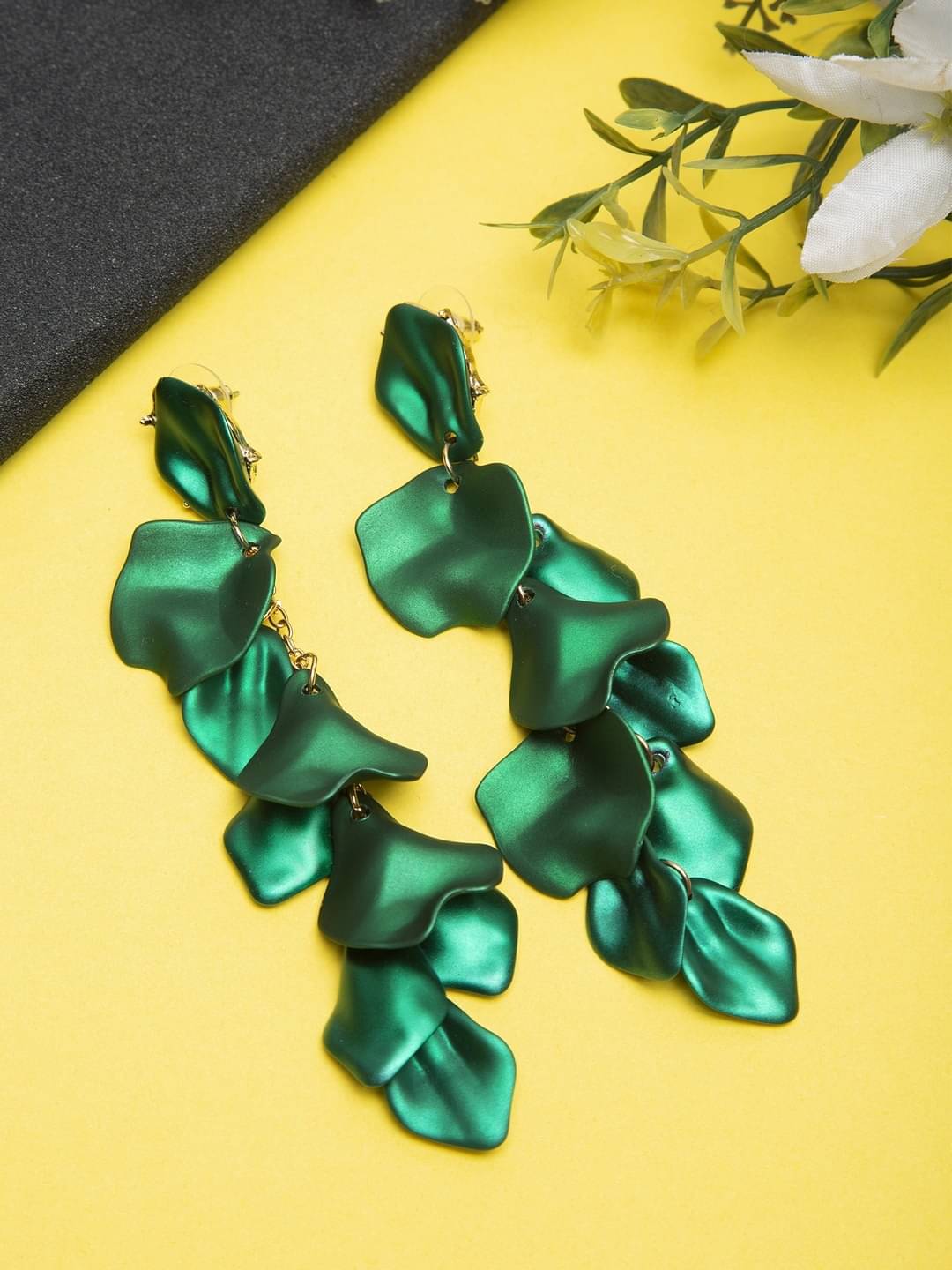     			YOUBELLA Green Danglers Earrings ( Pack of 1 )