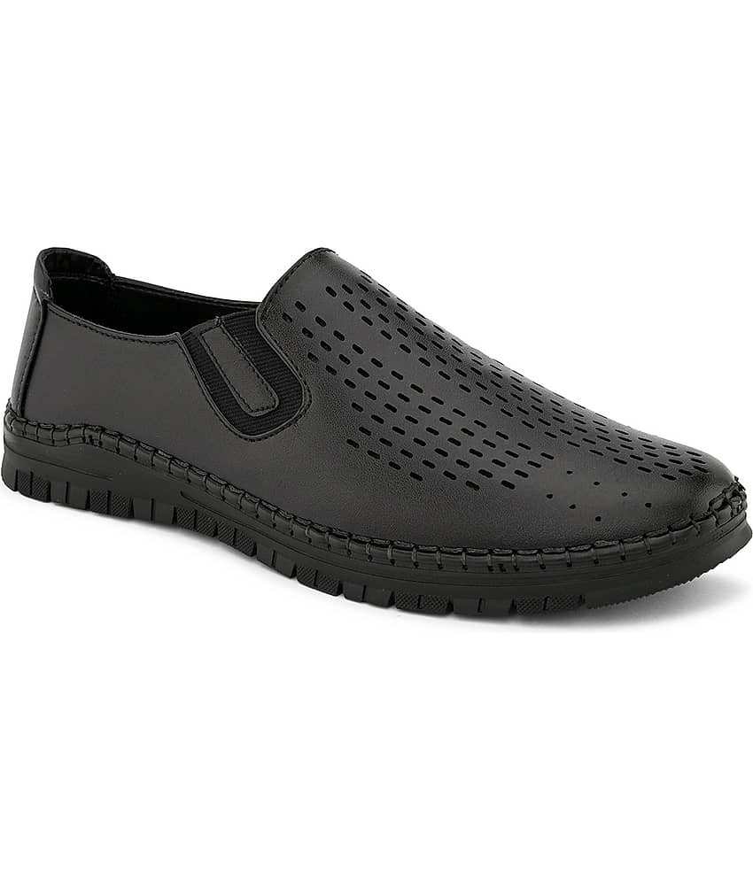 Fashion Victim Black Men's Designer Shoes - Ethnic Shoes | Buy online on ZillyBuy