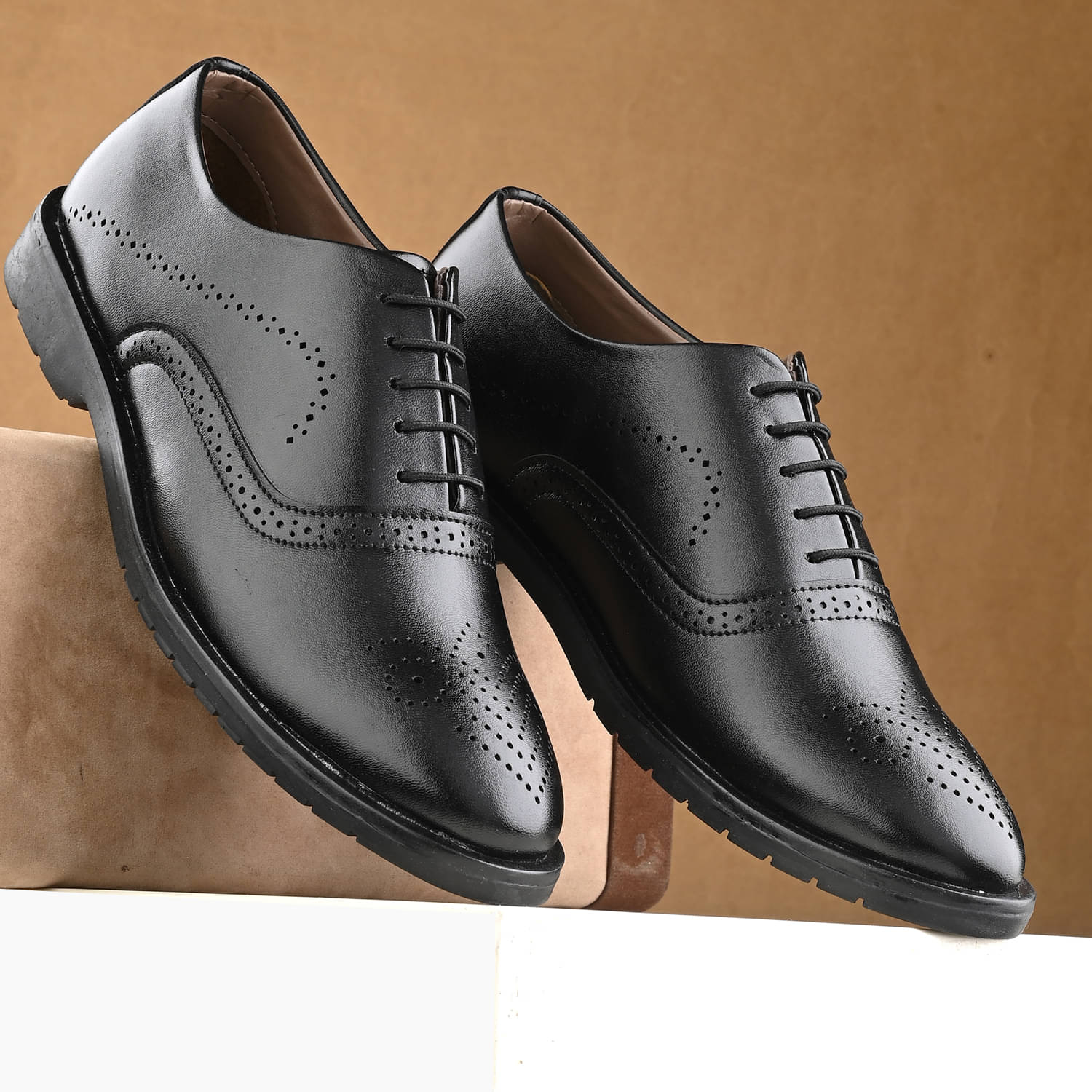     			John Karsun Black Men's Derby Formal Shoes