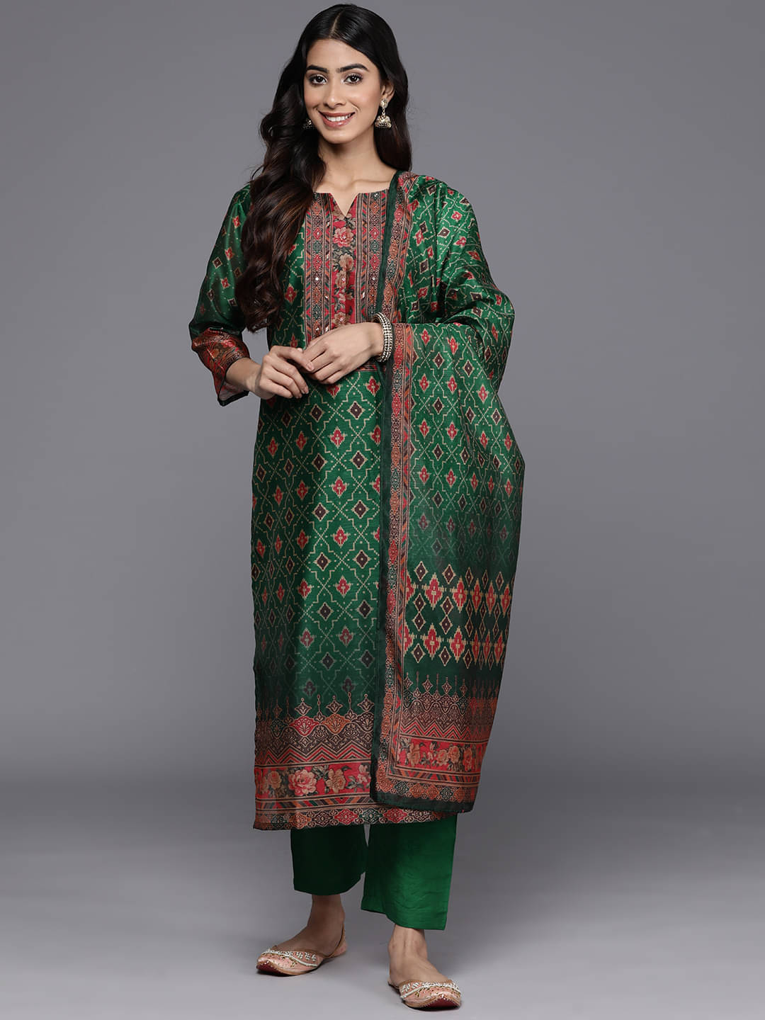 Varanga Chanderi Printed Kurti With Pants Women's Stitched Salwar Suit - Green ( Pack of 1 ) Varanga Chanderi Printed Kurti With Pants Women's Stitched Salwar Suit - Green ( Pack of 1 )