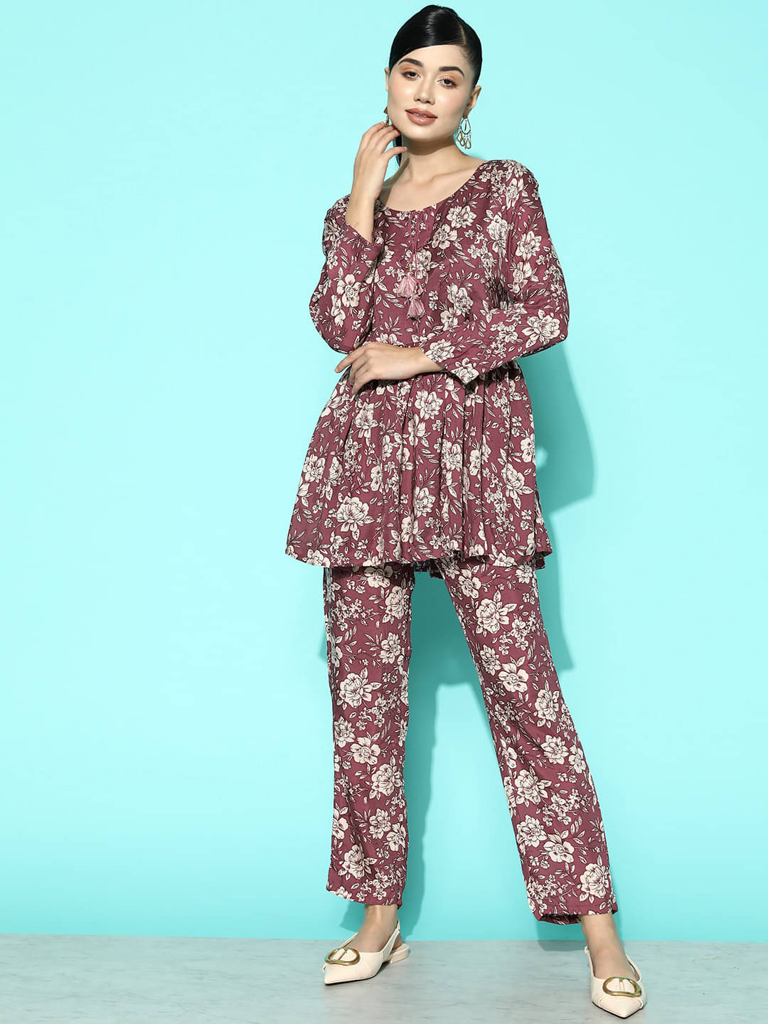 Varanga Cotton Printed Kurti With Pants Women's Stitched Salwar Suit - Purple ( Pack of 1 )     			Varanga Cotton Printed Kurti With Pants Women's Stitched Salwar Suit - Purple ( Pack of 1 )