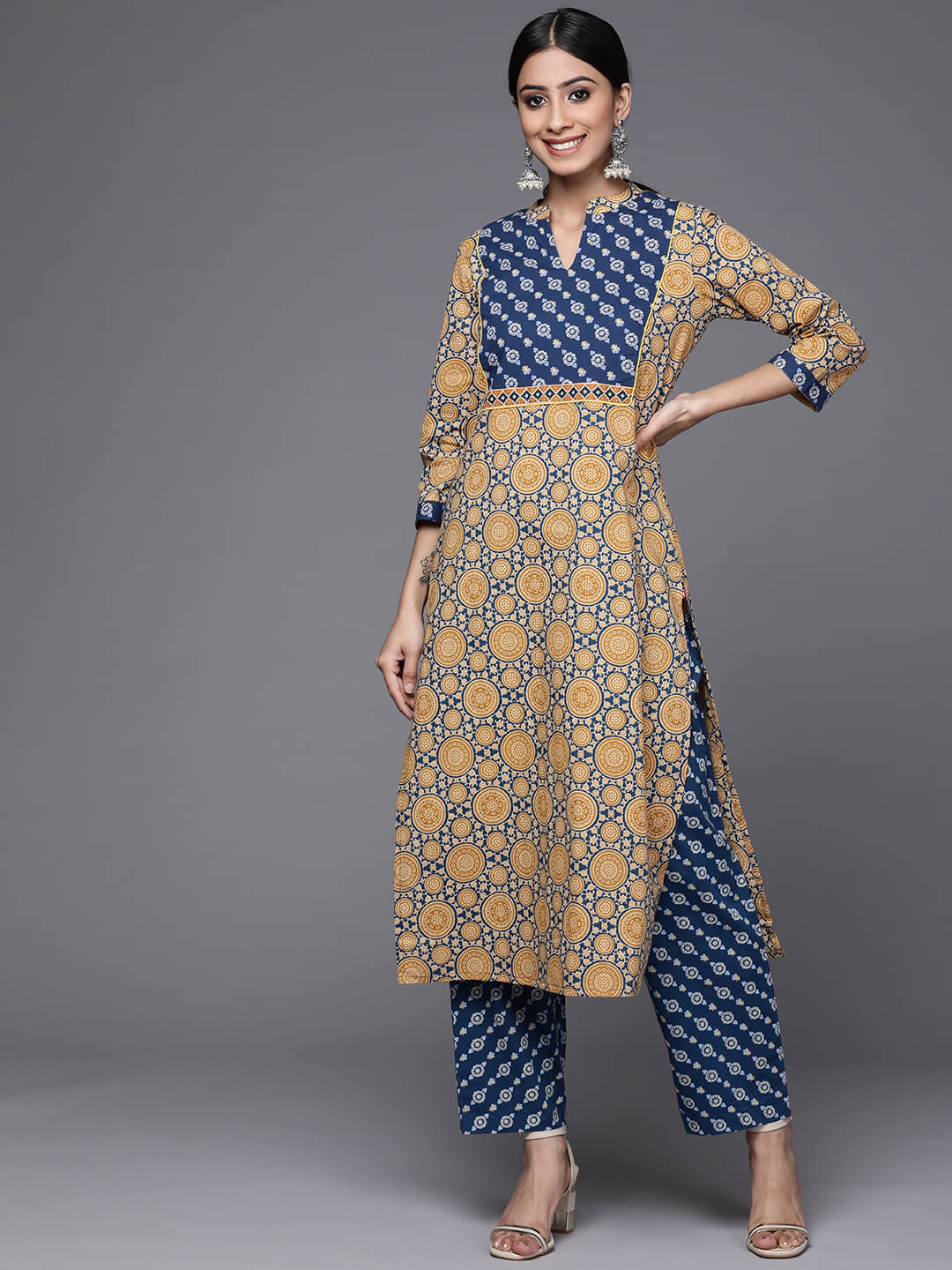 Varanga Cotton Printed Kurti With Pants Women's Stitched Salwar Suit - Blue ( Pack of 1 ) Varanga Cotton Printed Kurti With Pants Women's Stitched Salwar Suit - Blue ( Pack of 1 )