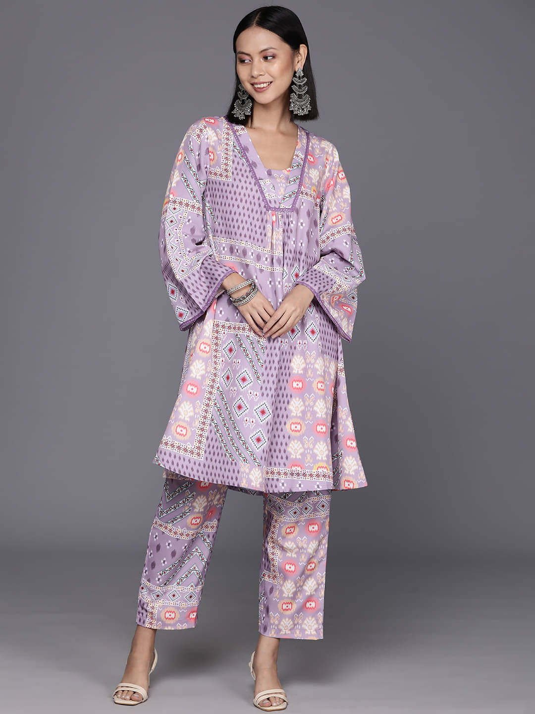 Varanga Viscose Printed Kurti With Pants Women's Stitched Salwar Suit - Purple ( Pack of 1 ) Varanga Viscose Printed Kurti With Pants Women's Stitched Salwar Suit - Purple ( Pack of 1 )