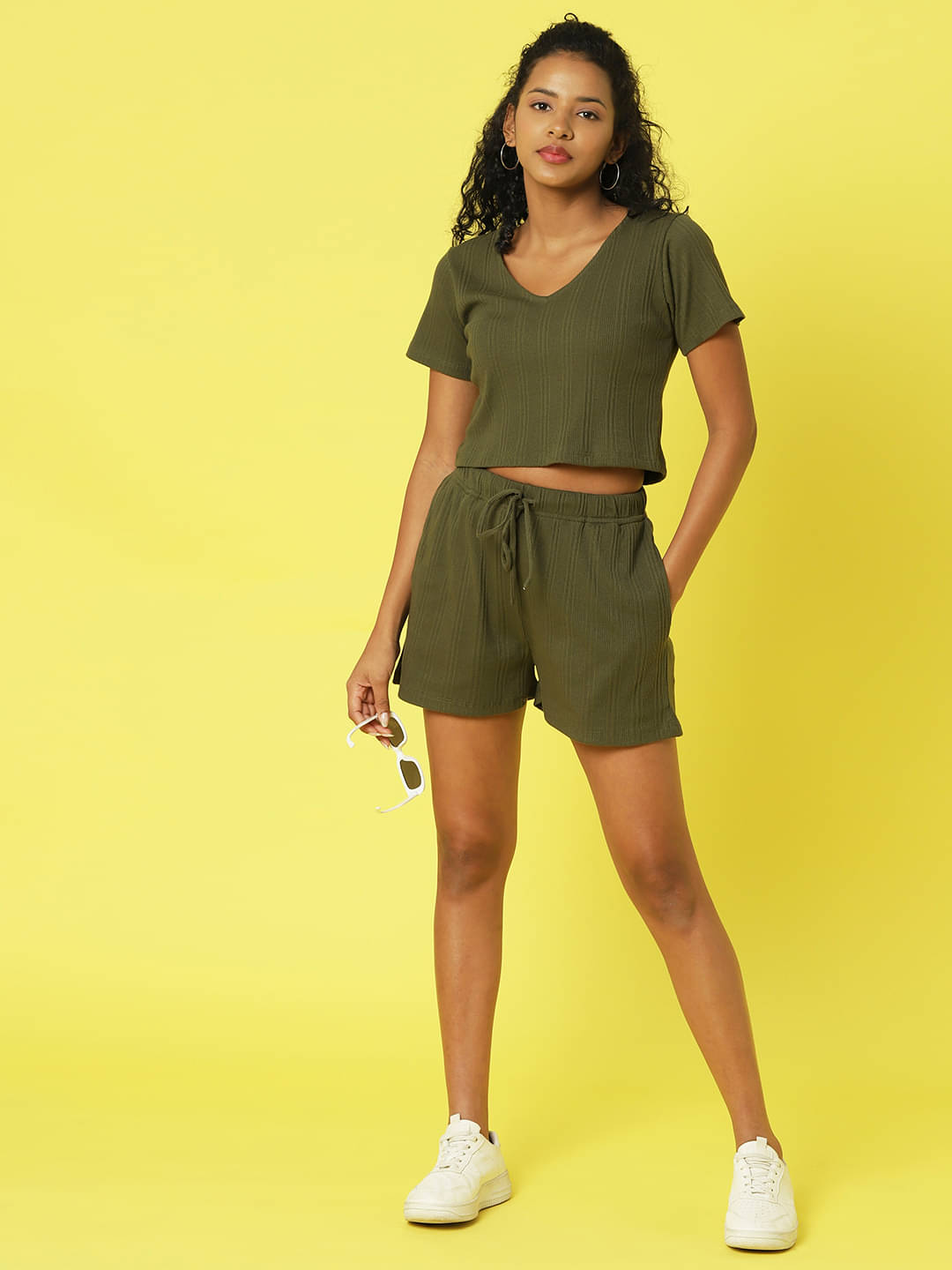     			Rigo Women Solid Top With Shorts Co-Ord Set ( Olive )
