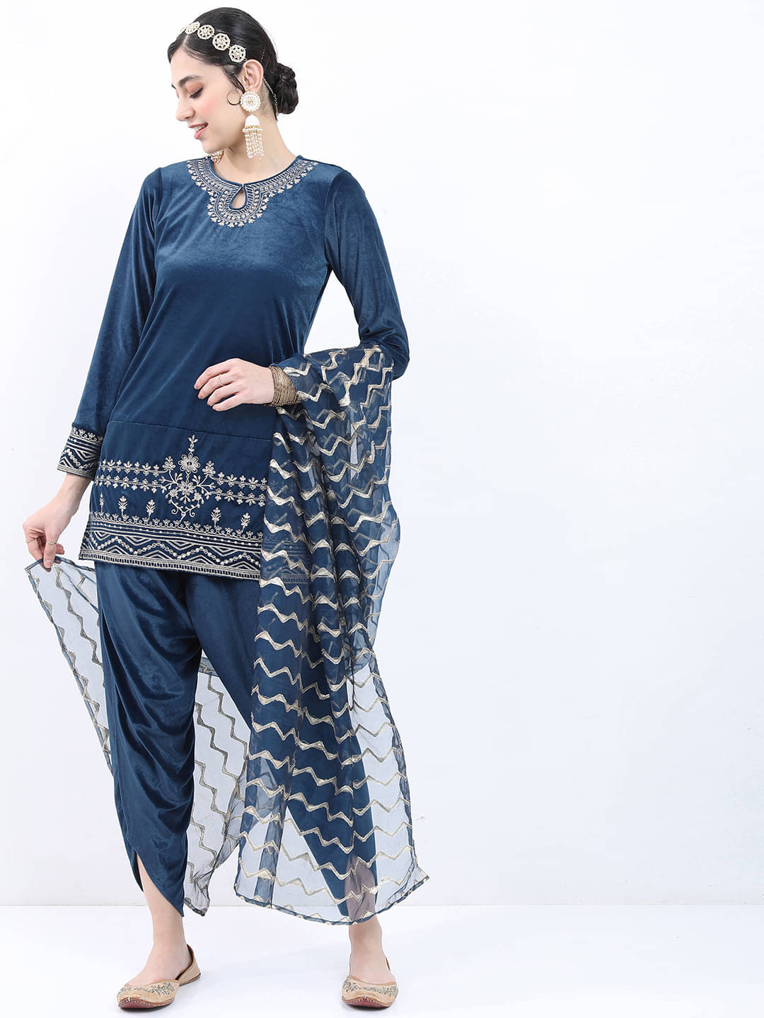     			Ketch Polyester Embroidered Kurti With Dhoti Pants Women's Stitched Salwar Suit - Teal ( Pack of 1 )