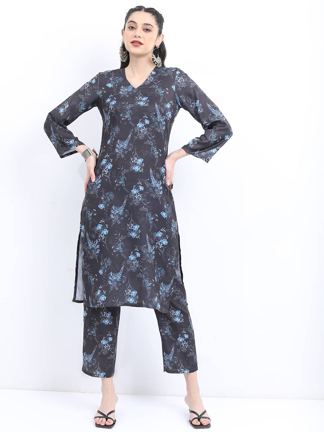 Ketch Polyester Printed Kurti With Pants Women's Stitched Salwar Suit - Black ( Pack of 1 ) Ketch Polyester Printed Kurti With Pants Women's Stitched Salwar Suit - Black ( Pack of 1 )