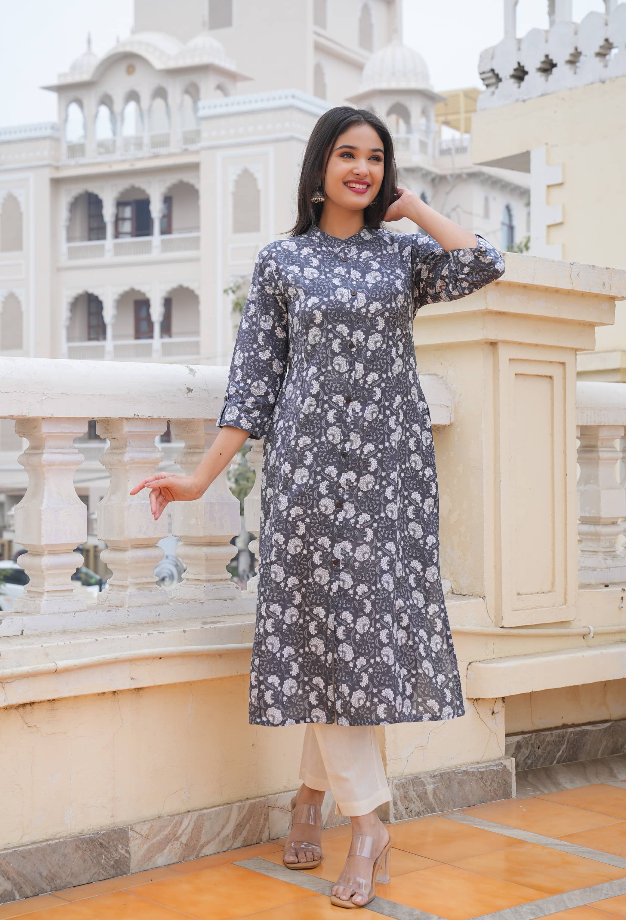 Vbuyz Rayon Printed Front Slit Women's Kurti - Grey ( Pack of 1 ) - Kurtis, Tunics | Buy online on ZillyBuy