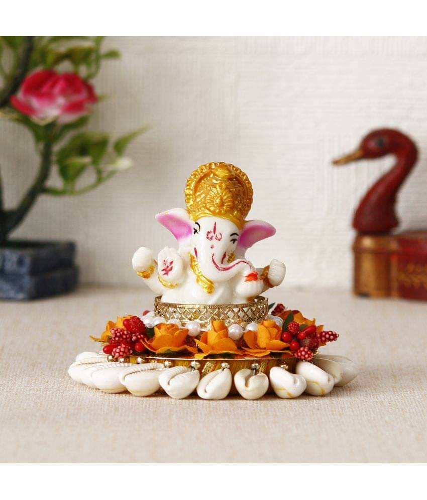eCraftIndia White & Golden-Toned Lord Ganesha Idol Showpiece     			eCraftIndia White & Golden-Toned Lord Ganesha Idol Showpiece