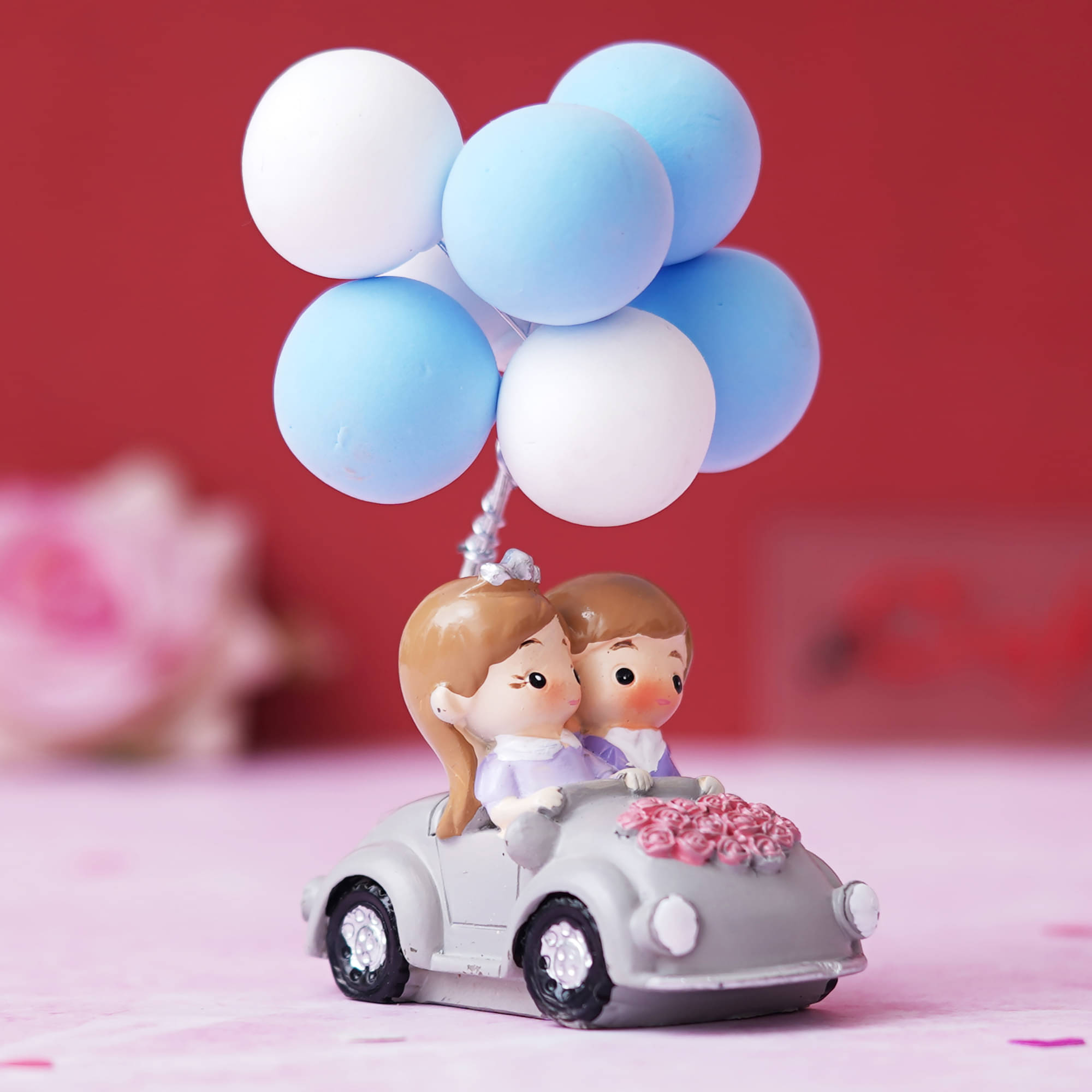    			eCraftIndia Multicolor Resin Couple Figurine