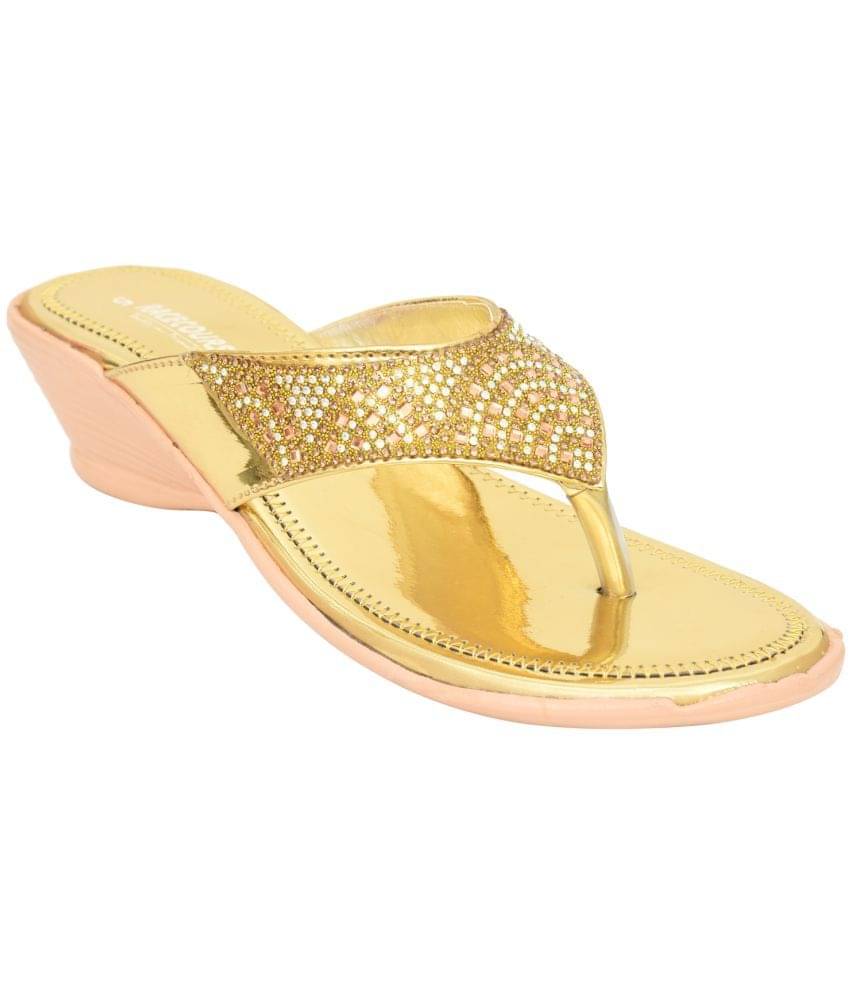 Racecourse Gold Women's Slip On Heels Racecourse Gold Women's Slip On Heels