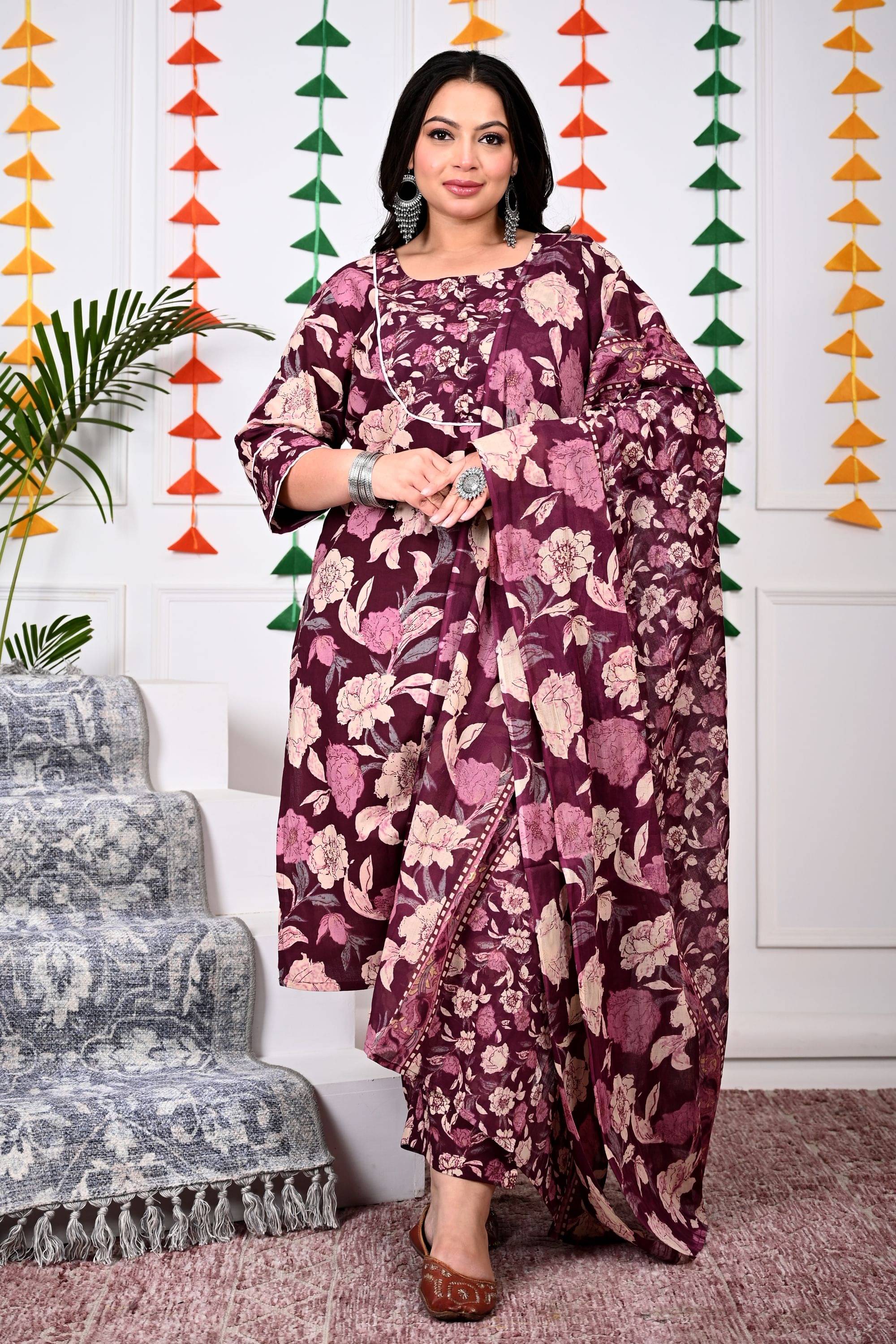 Swasti Cotton Printed Straight Women's Kurti - Purple ( Pack of 1 ) Swasti Cotton Printed Straight Women's Kurti - Purple ( Pack of 1 )