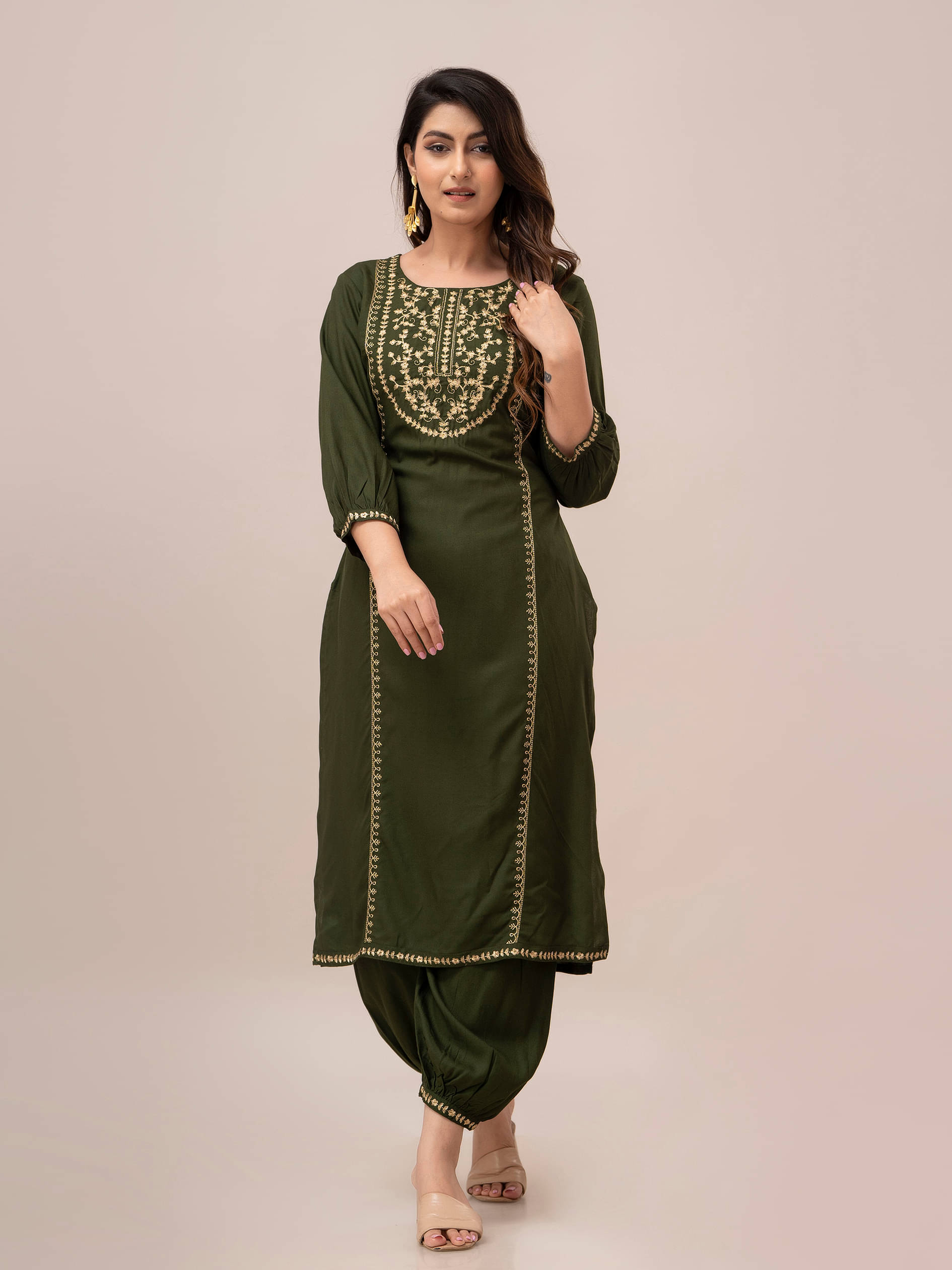     			Frionkandy Rayon Embellished Kurti With Patiala Women's Stitched Salwar Suit - Green ( Pack of 1 )
