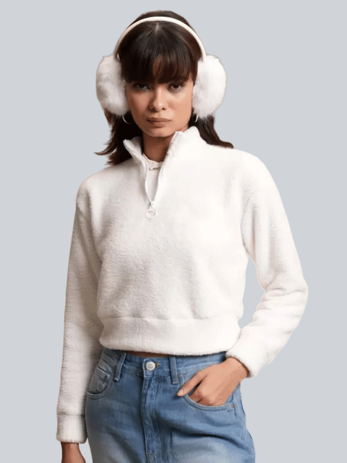 PP Kurtis Faux Fur Women's Zippered Sweatshirt ( White ) PP Kurtis Faux Fur Women's Zippered Sweatshirt ( White )