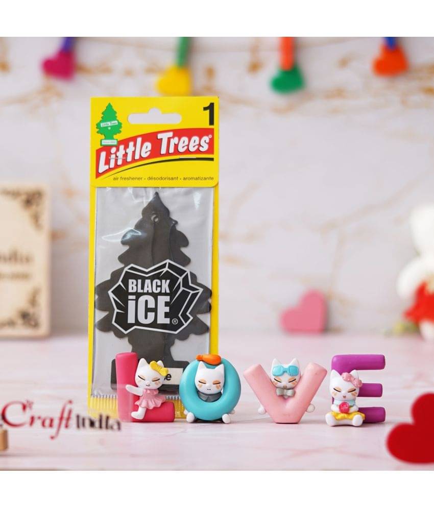     			eCraftIndia Multicolor Resin Valentine Hamper