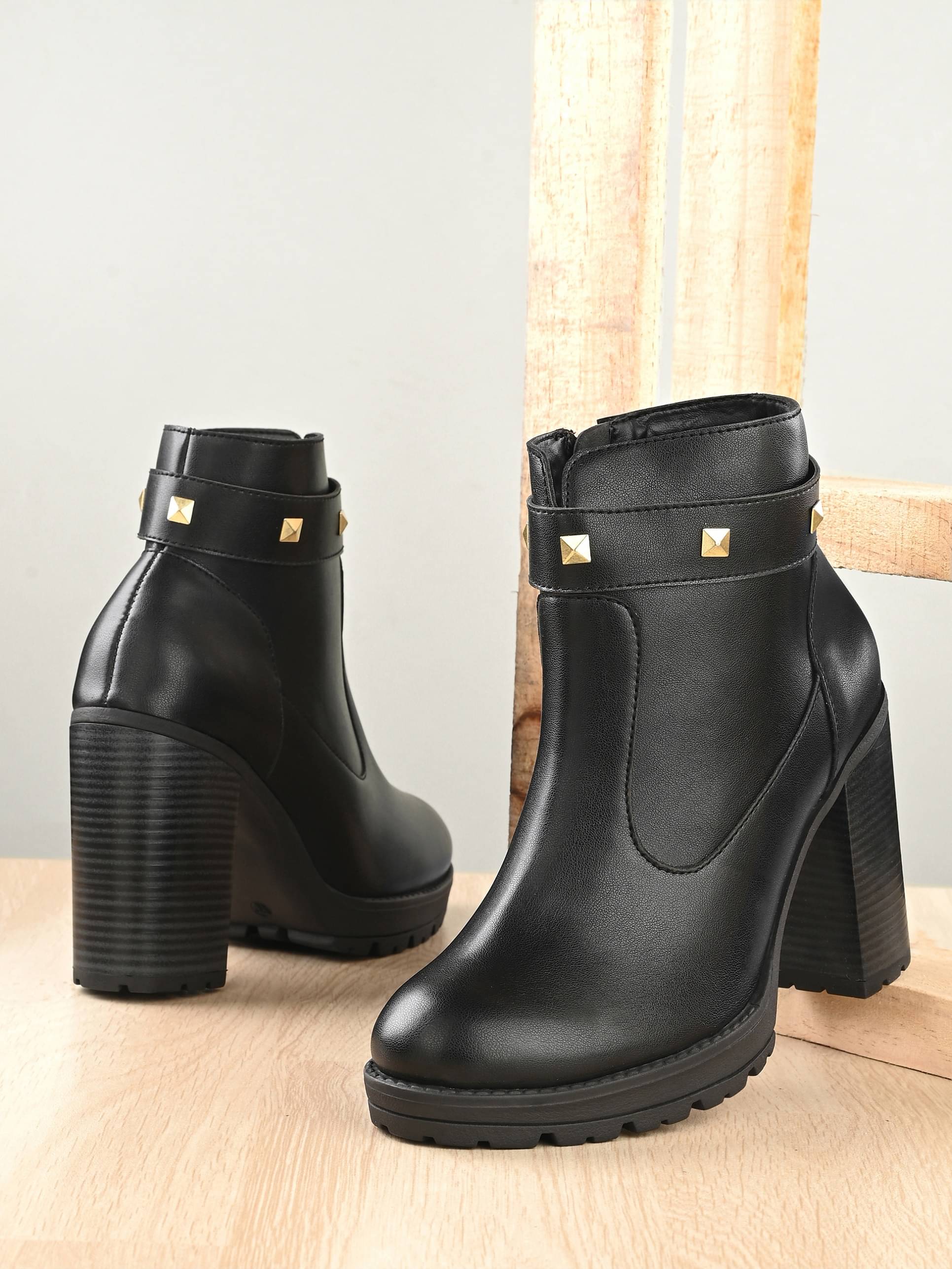     			El Paso Black Women's Ankle Length Boots