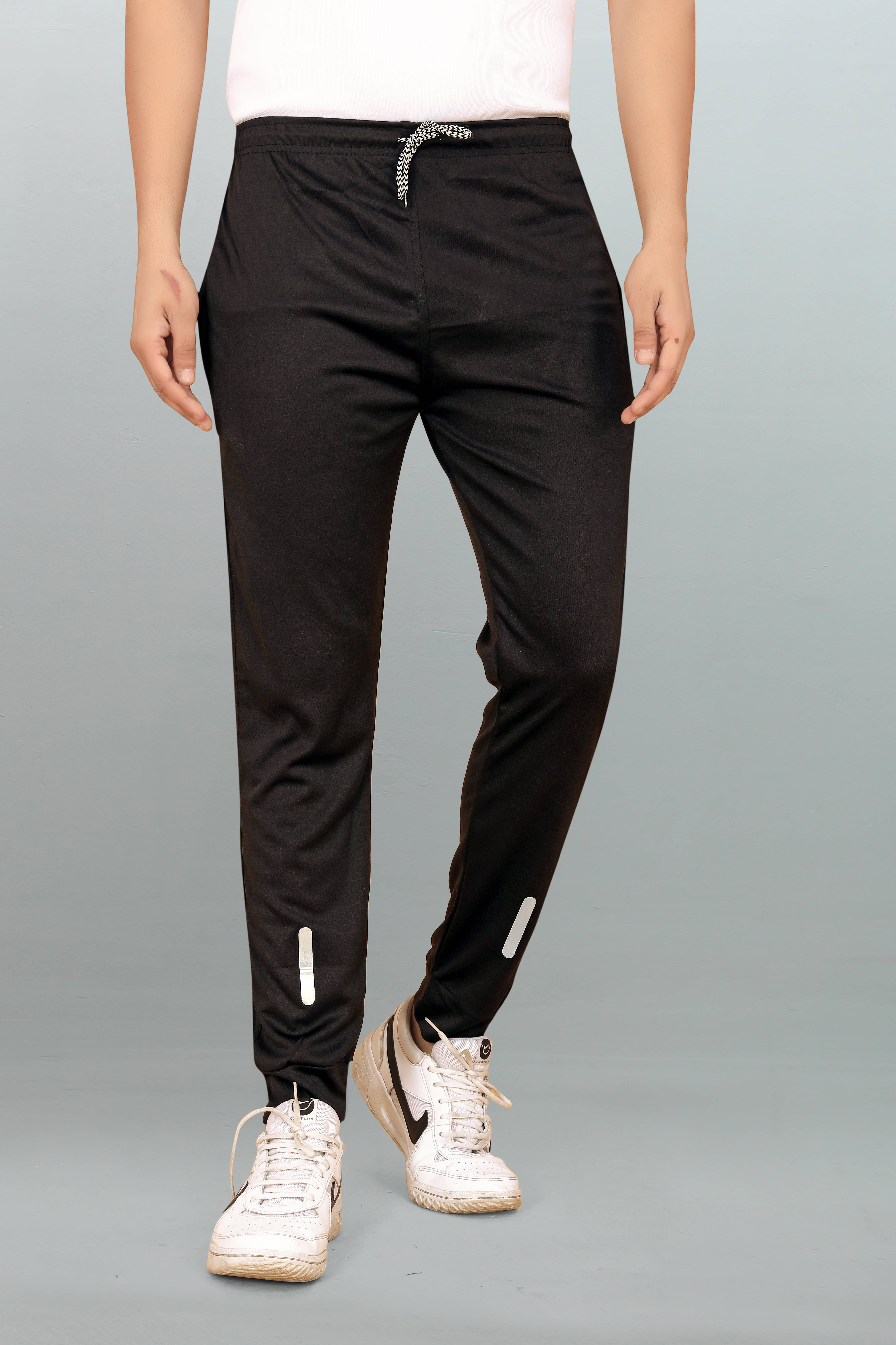     			FRUZIS FASHION Black Lycra Men's Trackpants ( Pack of 1 )