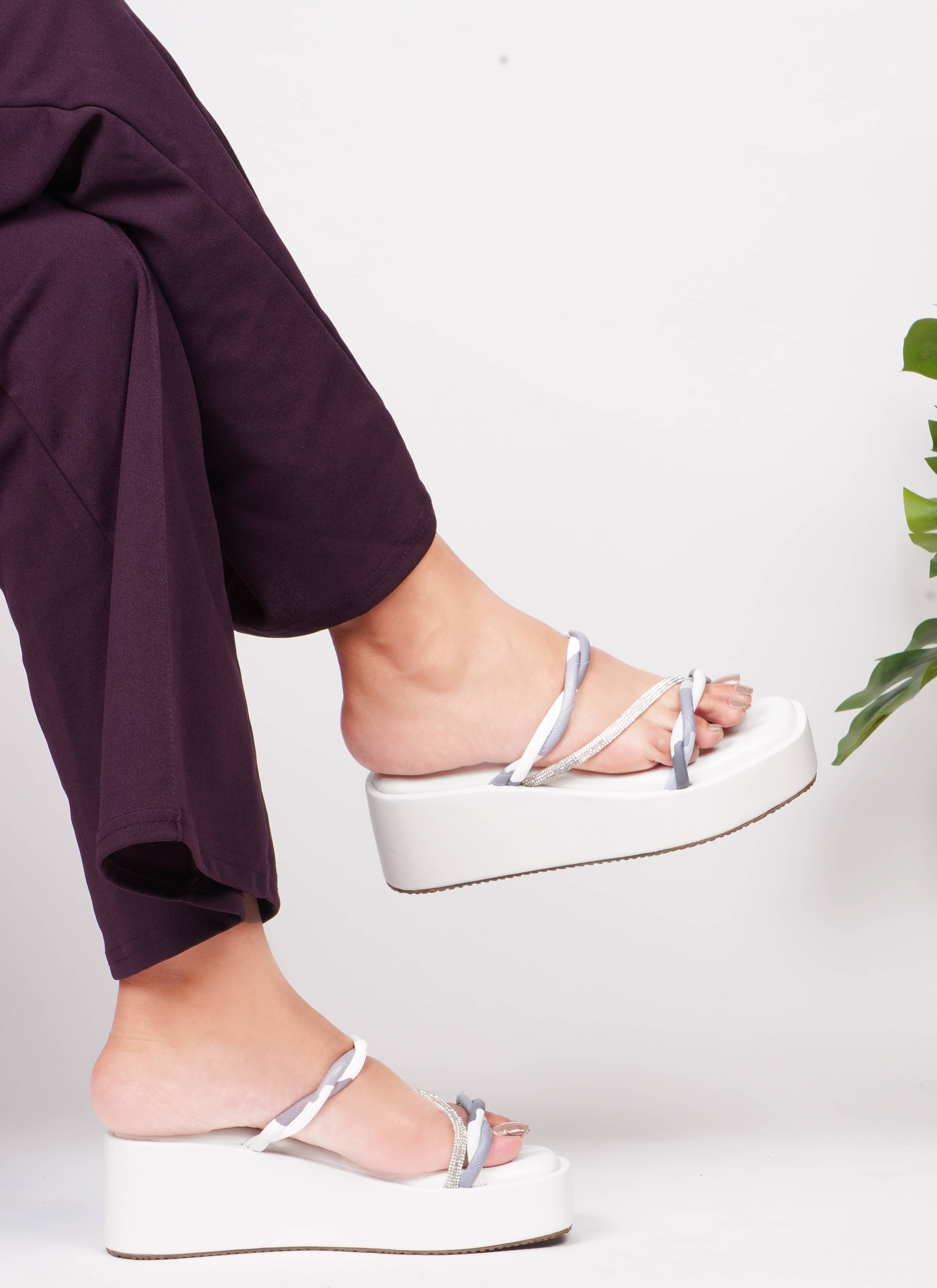     			JM Looks White Women's Sandal Heels