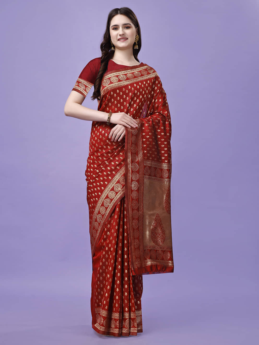 LEELAVATI Banarasi Silk Embellished Saree With Unstitched Blouse Piece ( Red ) - Sarees | Buy online on ZillyBuy