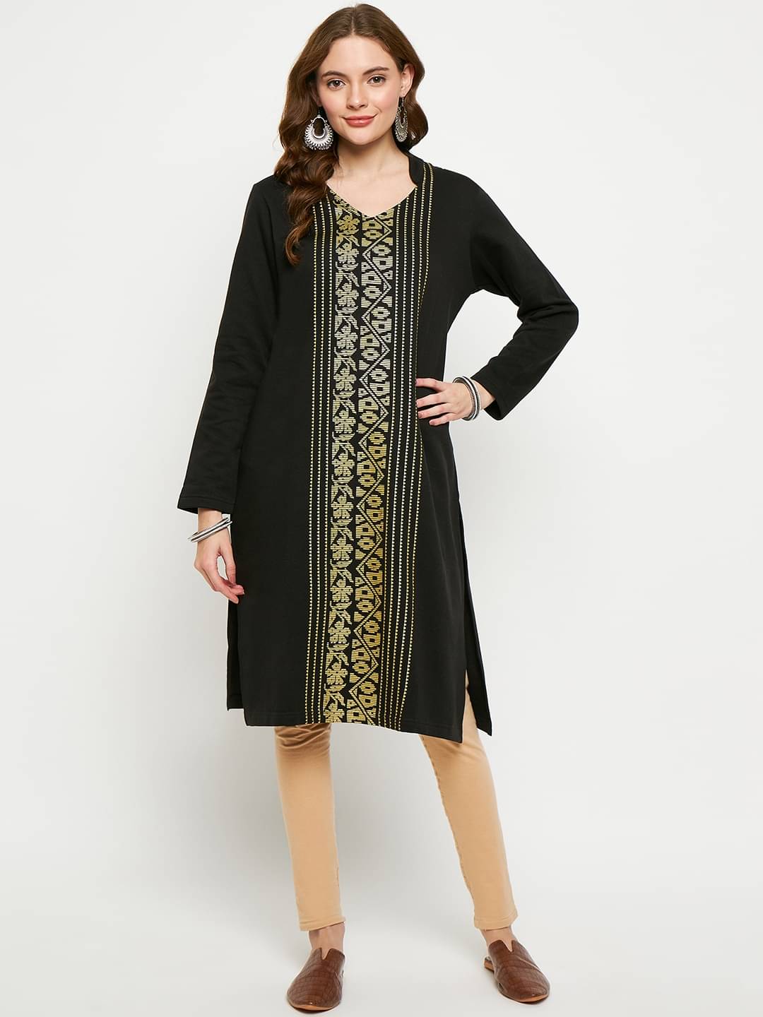     			VIAZAA Woollen Printed Straight Women's Kurti - Black ( Pack of 1 )