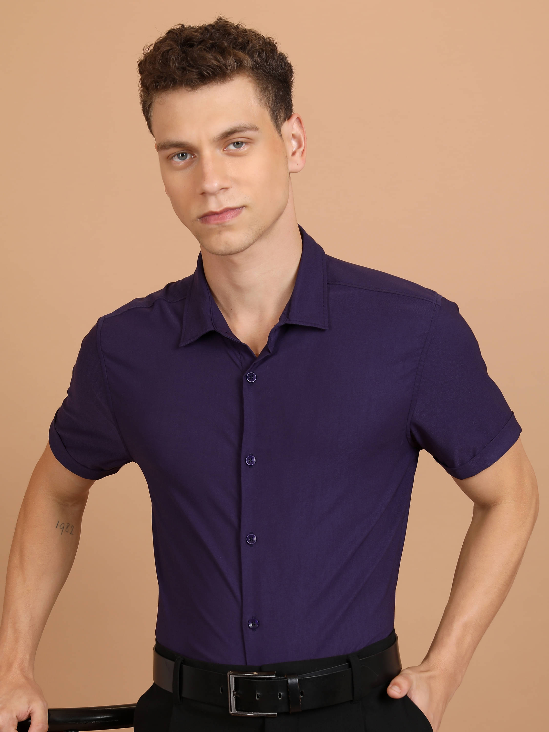     			Ketch Polyester Slim Fit Solids Half Sleeves Men's Casual Shirt - Purple ( Pack of 1 )