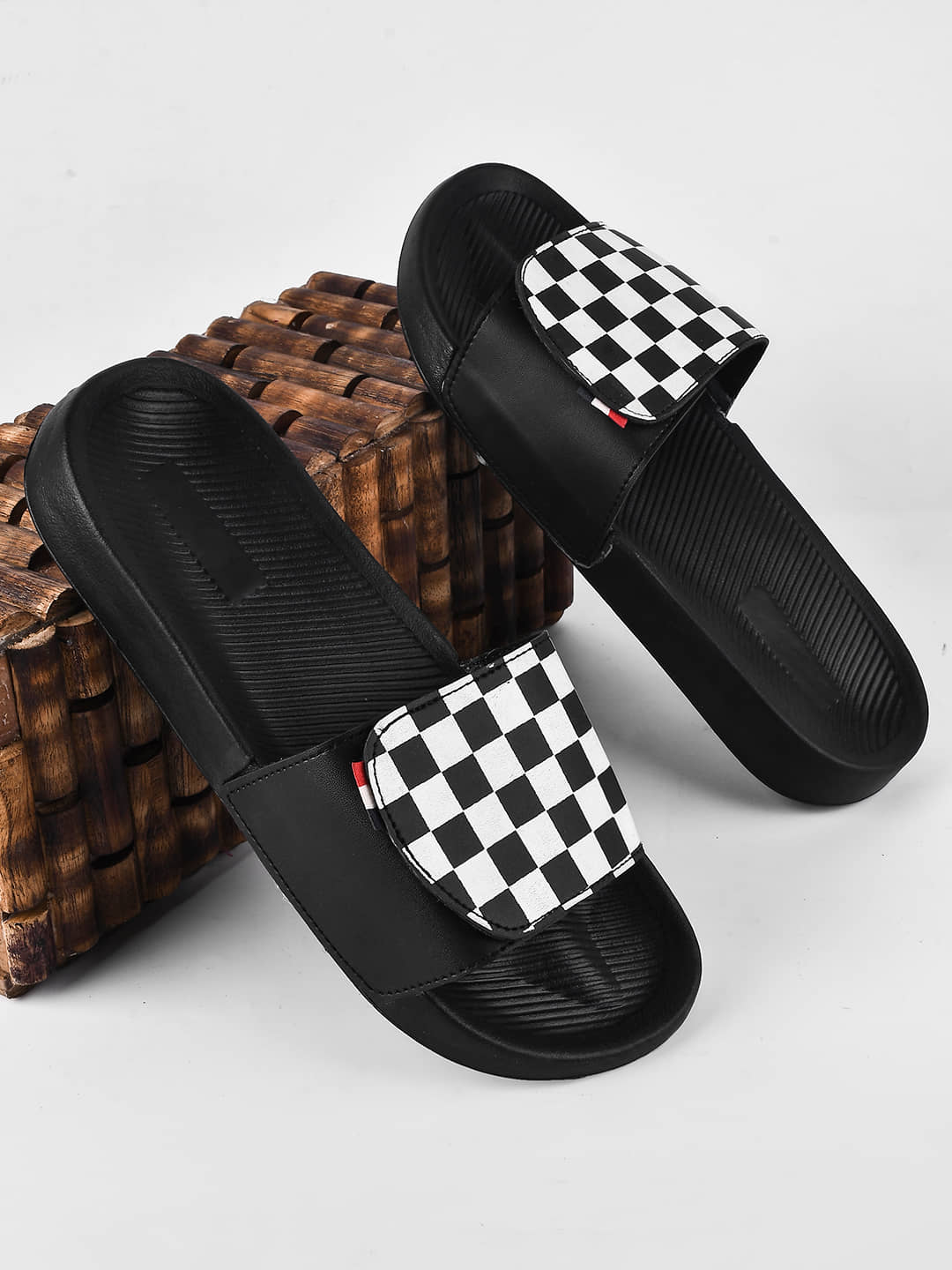 PERY PAO Black Men's Slide Flip Flop