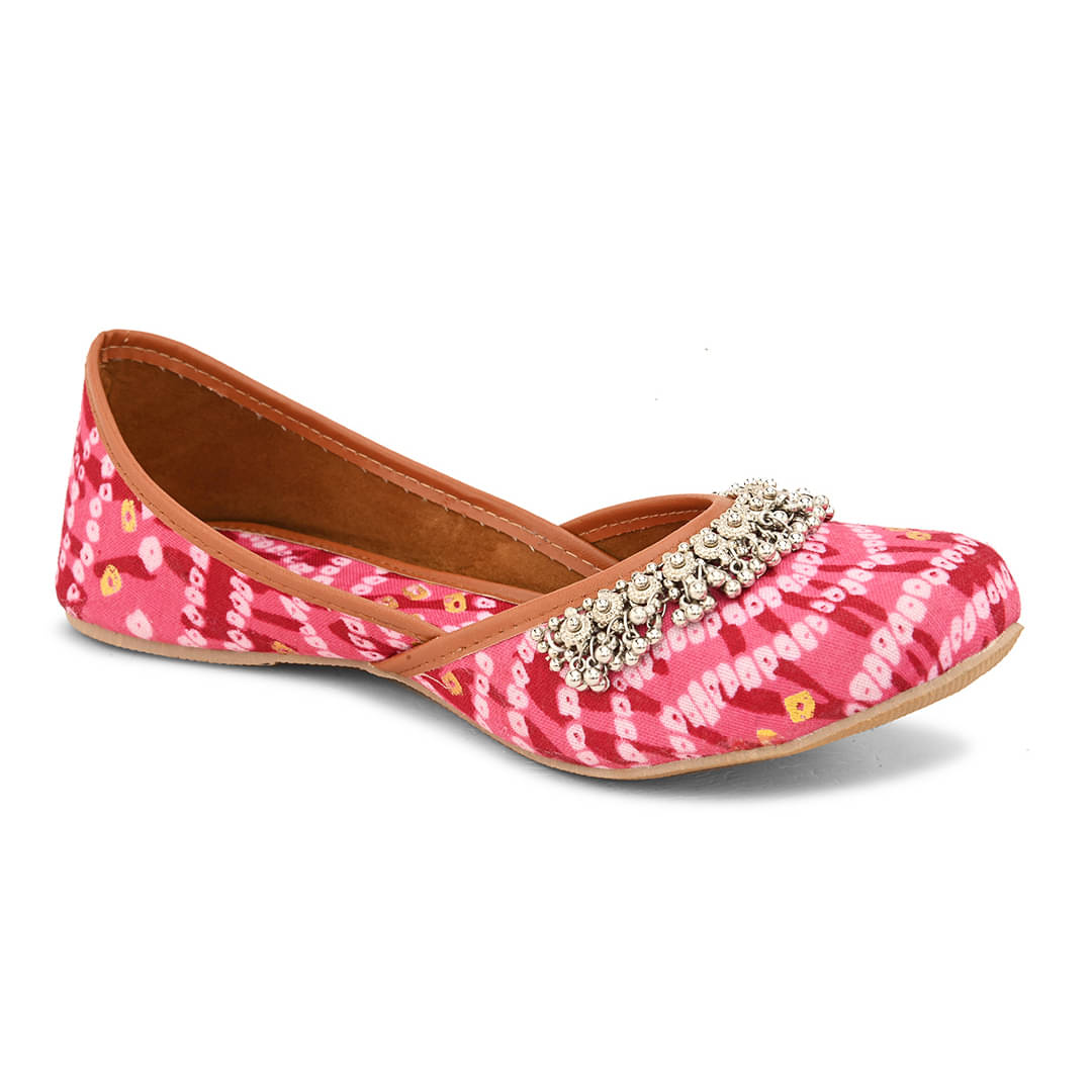     			Apratim Pink Women's Mules