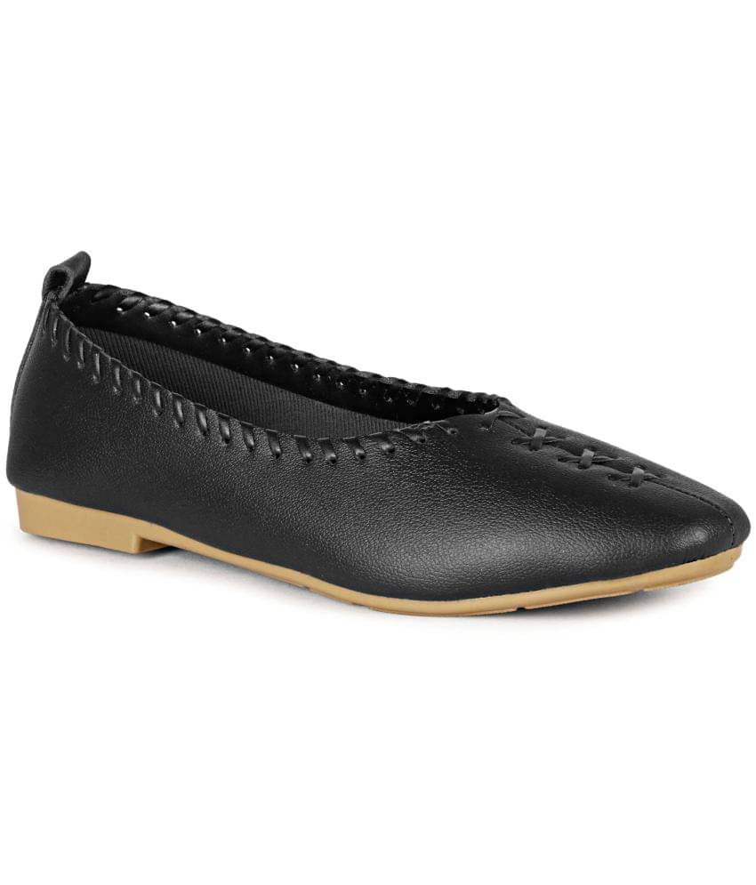     			Commander Black Women's Casual Ballerinas