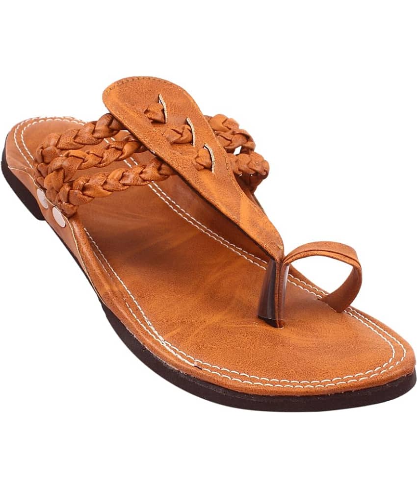 rajeraj Tan Men's Kolhapuris - Ethnic Shoes | Buy online on ZillyBuy
