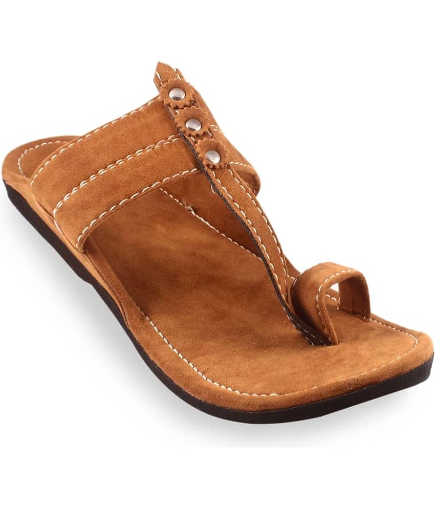 rajeraj Tan Men's Kolhapuris - Ethnic Shoes | Buy online on ZillyBuy