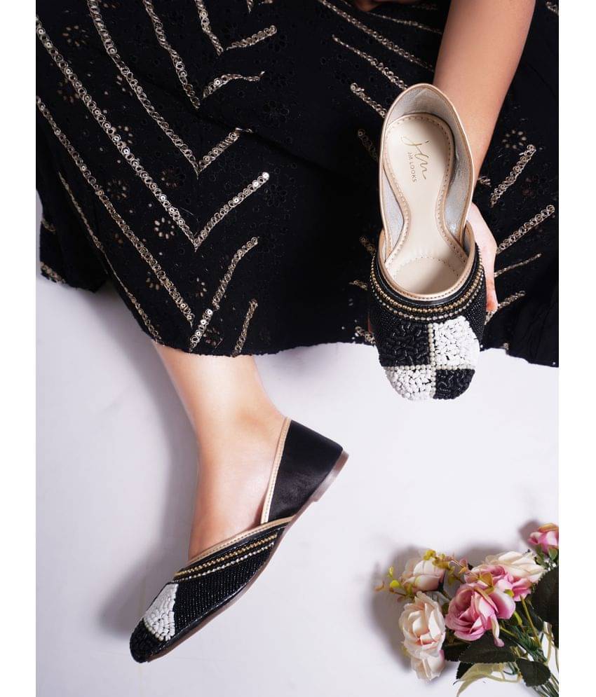     			JM Looks Black Women's Casual Ballerinas