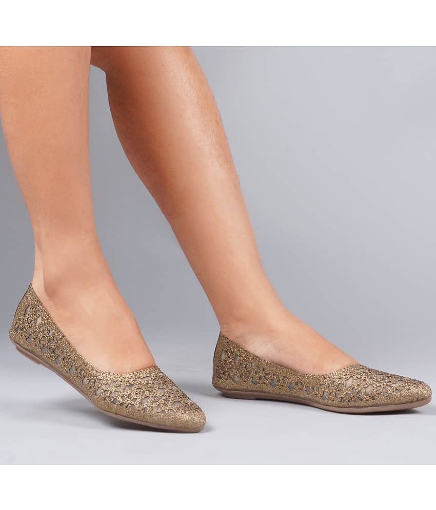 JM Looks Peach Women's Casual Ballerinas - Casual Shoes | Buy online on ZillyBuy