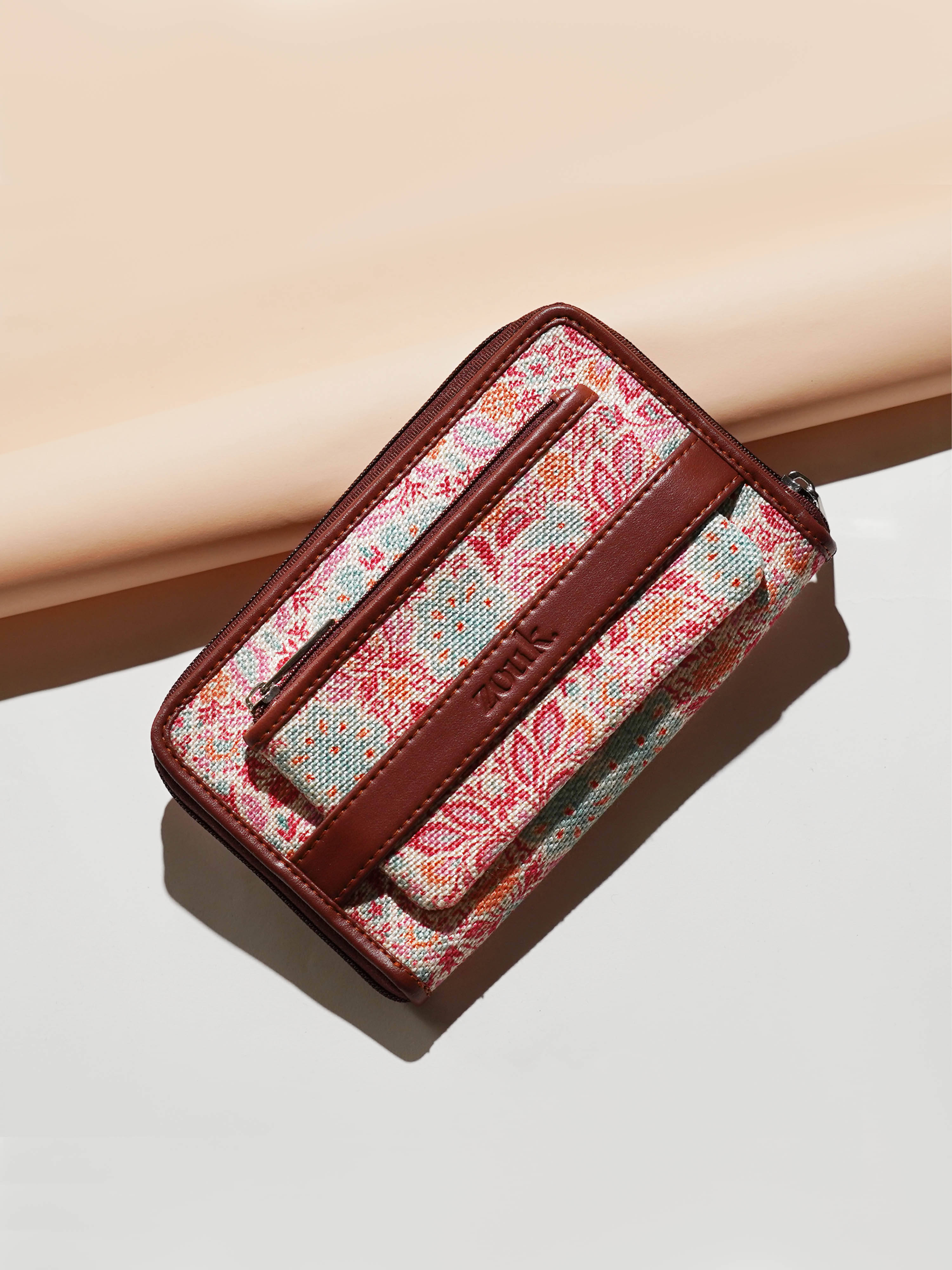     			Zouk Jute Multicolor Women's Zip Around Wallet ( Pack of 1 )