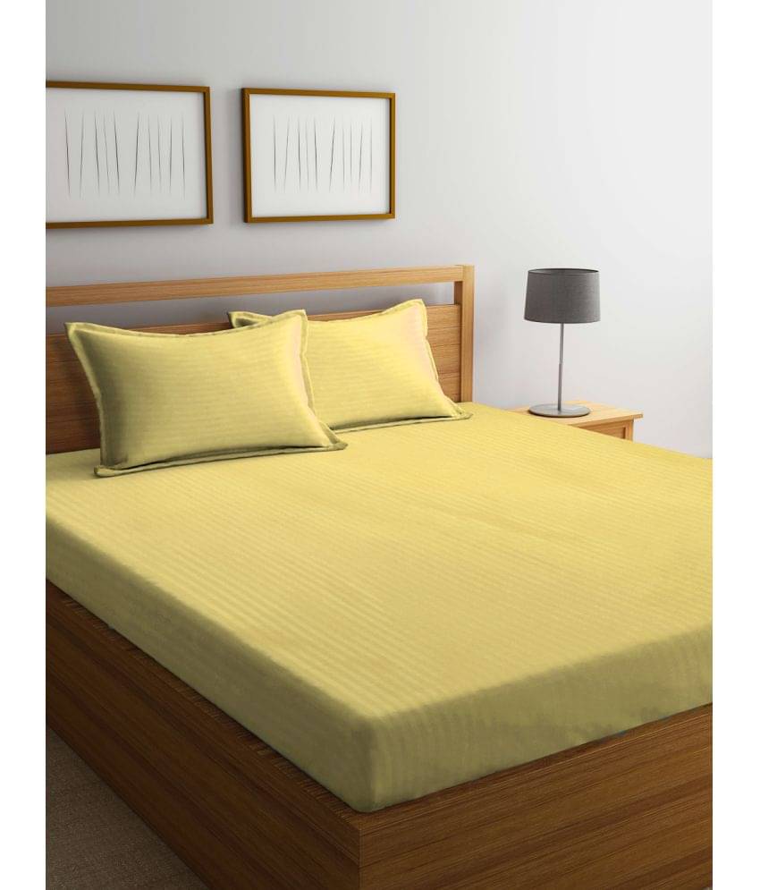 Klotthe Poly Cotton Horizontal Striped 1 Double King Size Bedsheet with 2 Pillow Covers - Yellow Klotthe Poly Cotton Horizontal Striped 1 Double King Size Bedsheet with 2 Pillow Covers - Yellow