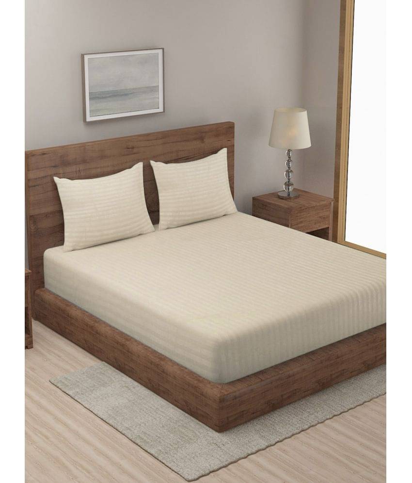 Klotthe Poly Cotton 1 Double King Bedsheet with 2 Pillow Covers ( Cream )     			Klotthe Poly Cotton 1 Double King Bedsheet with 2 Pillow Covers ( Cream )