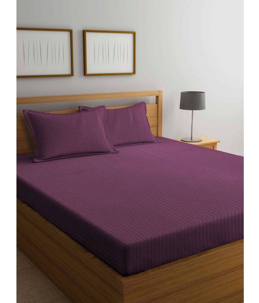 Klotthe Poly Cotton 1 Double King Bedsheet with 2 Pillow Covers ( Magenta )     			Klotthe Poly Cotton 1 Double King Bedsheet with 2 Pillow Covers ( Magenta )