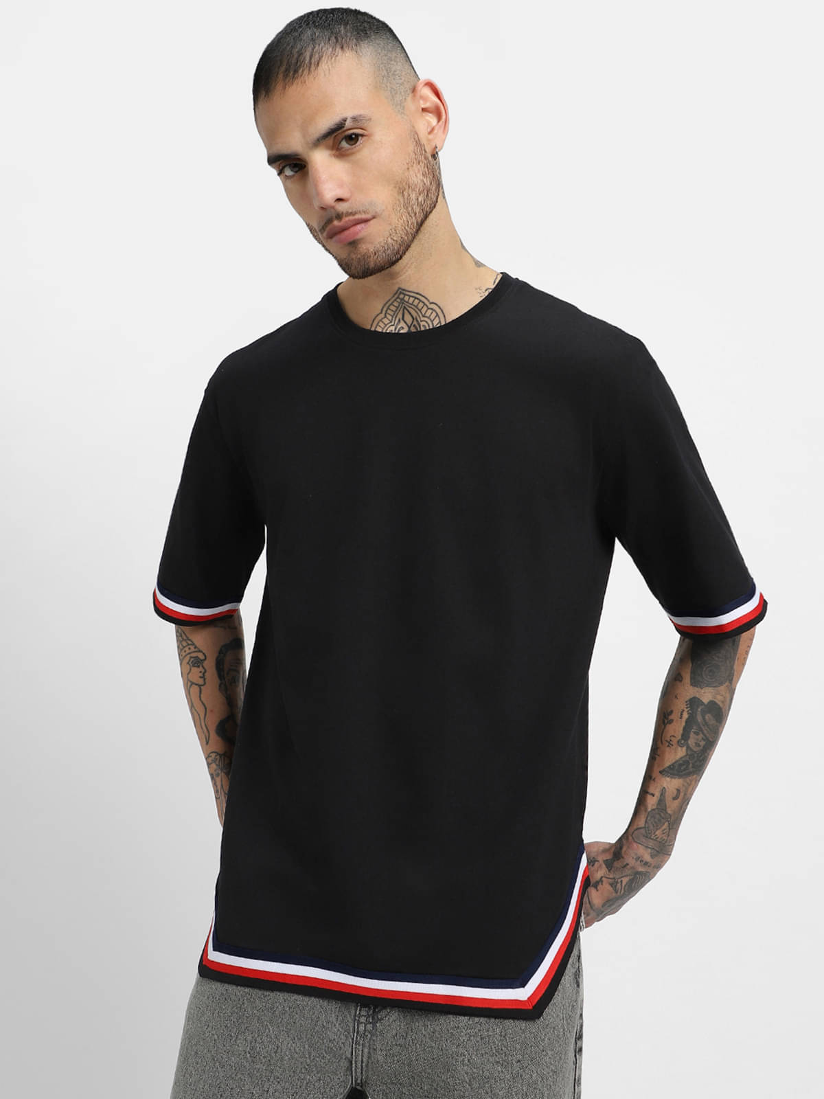 Veirdo Pack of 1 100% Cotton Oversized Fit Men's T-Shirt ( Black ) Veirdo Pack of 1 100% Cotton Oversized Fit Men's T-Shirt ( Black )