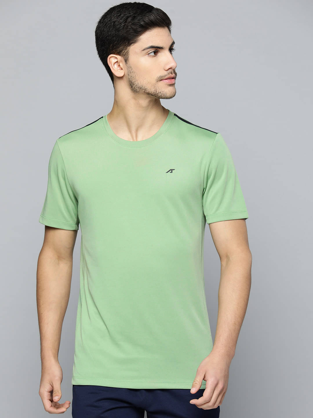    			Alcis Green Polyester Slim Fit Men's Sports T-Shirt ( Pack of 1 )